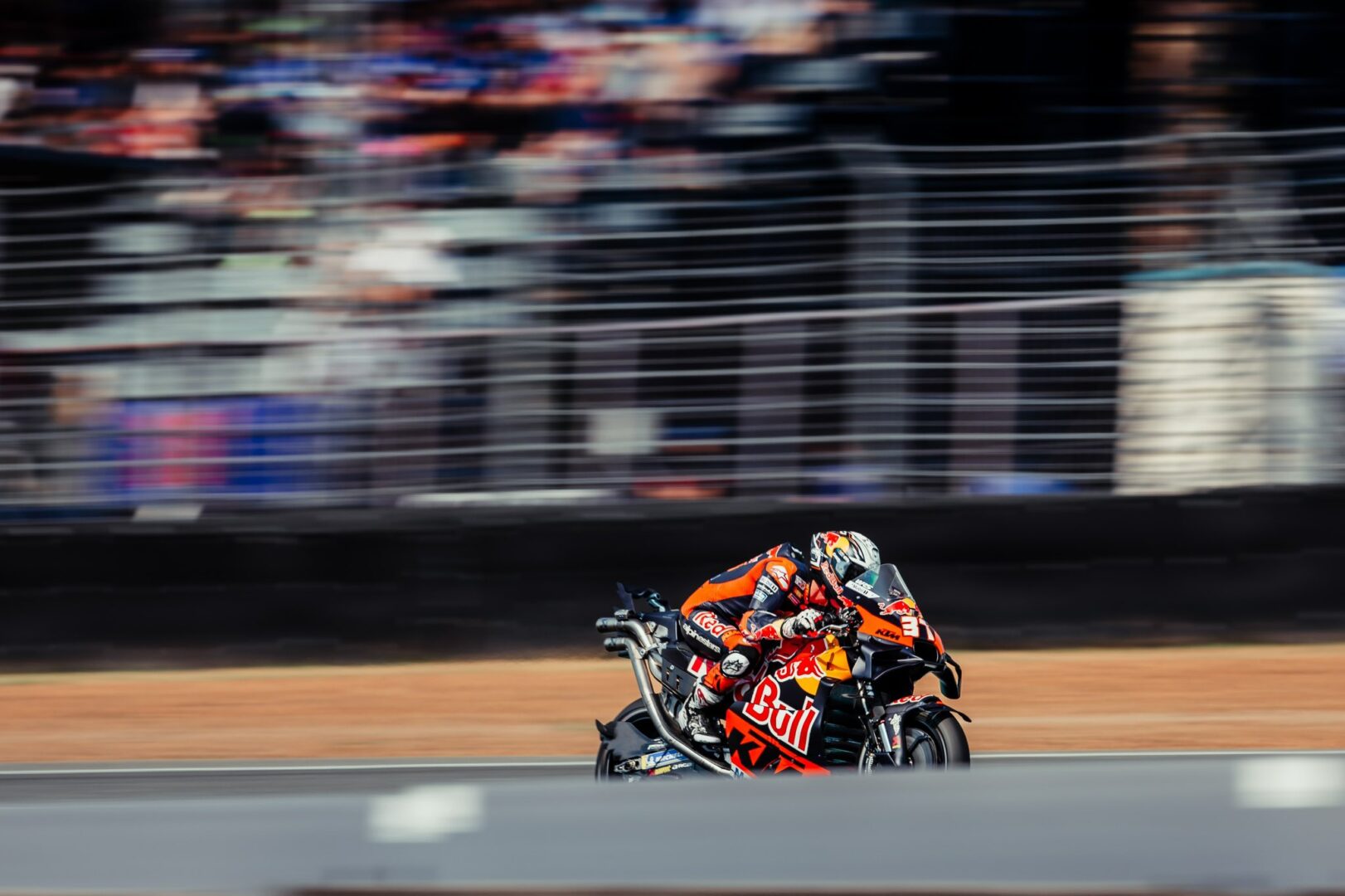 MotoGP 2025 : Marquez brothers dominate the season opener at Buriram