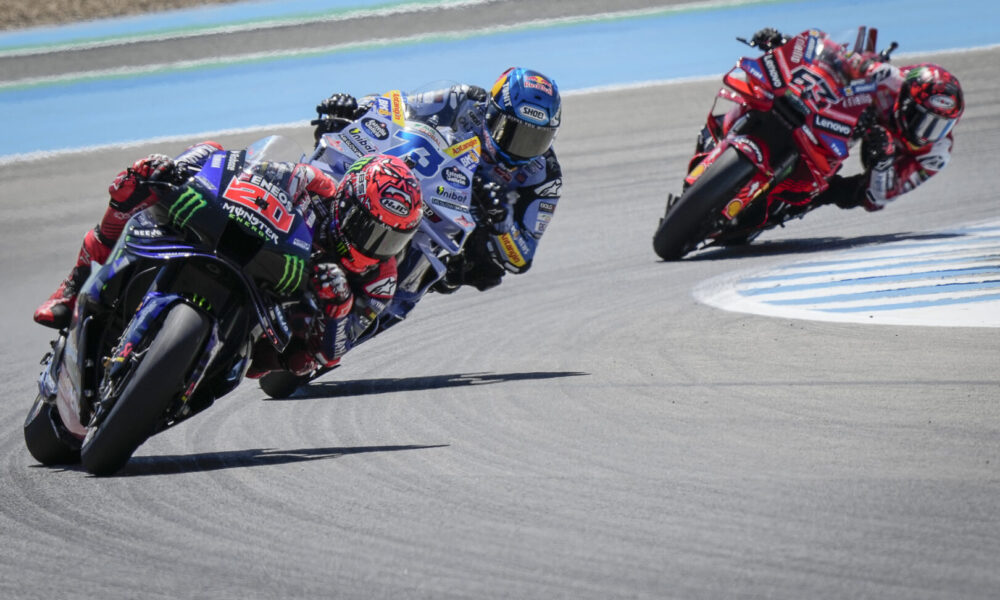 Fabio leads Alex and Bagnaia at MotoGP Spanish GP